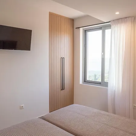 Sunset Luxury * Akritokhórion