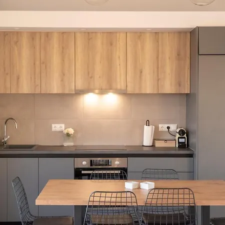 بيت للعطل Sunset Luxury *