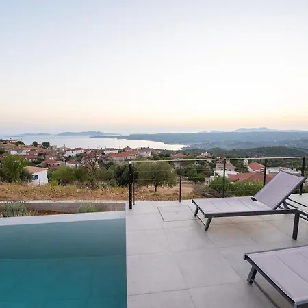 Sunset Luxury Akritokhórion