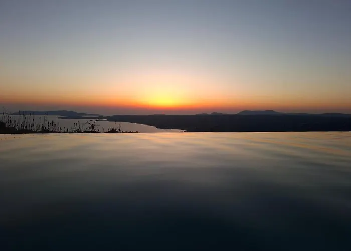 Sunset Luxury * Akritokhórion