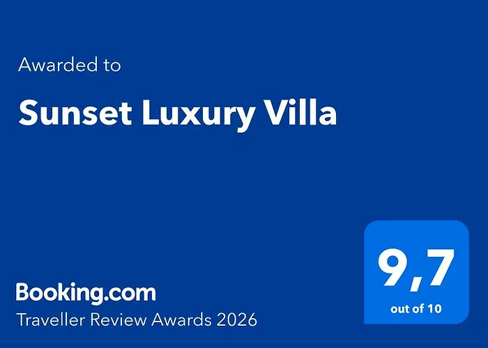 Sunset Luxury Akritokhórion